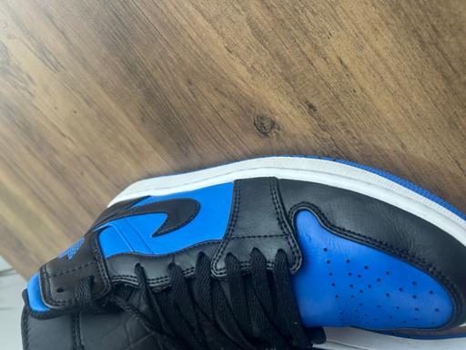 Buy & Sell Manton Industrial Estate Bedford - Photos for Nike air Jordon one black and blue uk 6