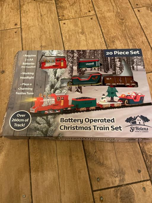 Buy & Sell Rowley Village Sandwell - Photos for Battery operated Christmas musical train