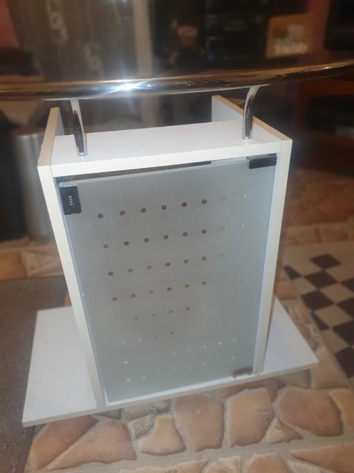 Buy & Sell Gornal Wood Dudley - Photos for Under Sink Bathroom Glass Fronted Cupboard,