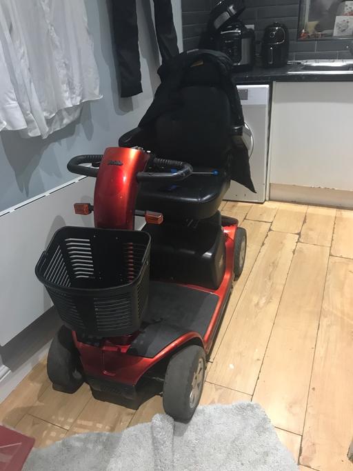 Vehicles Biddenham Bedford - Photos for Pride Colt Deluxe Mobility Scooter