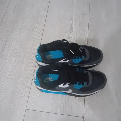Buy & Sell Castle Vale Birmingham - Photos for Air max 90 jnr size uk 3 blue and grey