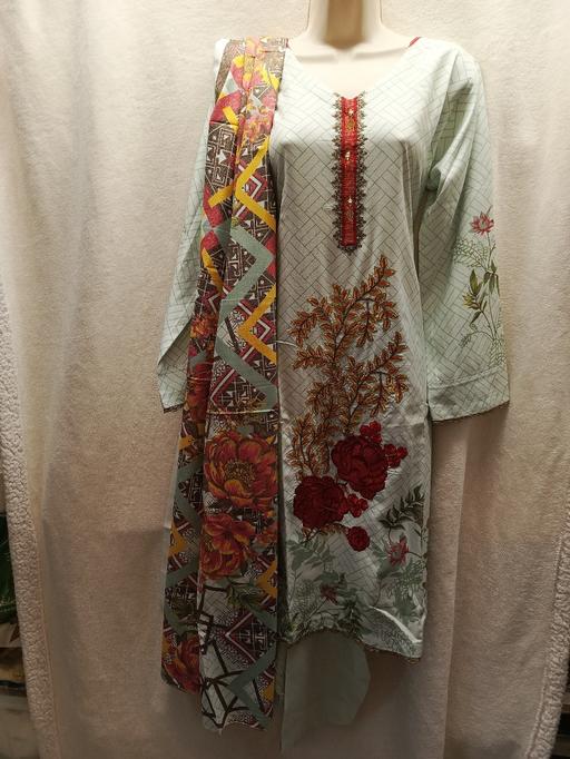 Buy & Sell West Ealing West London - Photos for pakistani stitched dhanak 3pc small