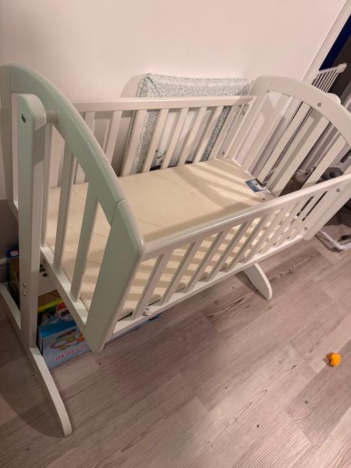 Buy & Sell Sandgate Folkestone and Hythe - Photos for Swinging crib