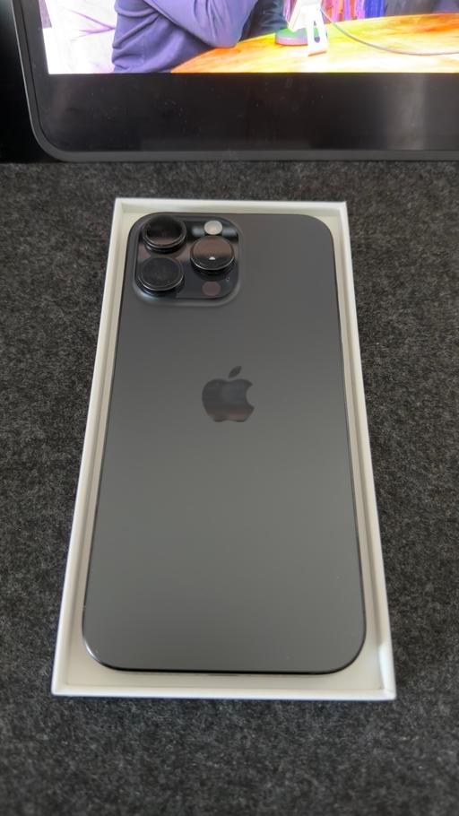 Buy & Sell Croydon South East London - Photos for Apple iPhone 16 Pro Max 512GB eSIM ONLY