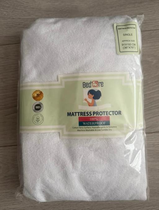 Buy & Sell West Bromwich Sandwell - Photos for Brand new Single Matress protector