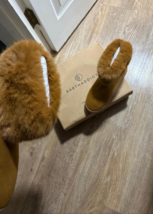 Buy & Sell Friern Barnet North London - Photos for OFFICE Earth Addicts