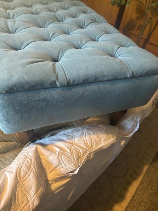 Buy & Sell Bartley Green Birmingham - Photos for Blue buttoned coffee table stool