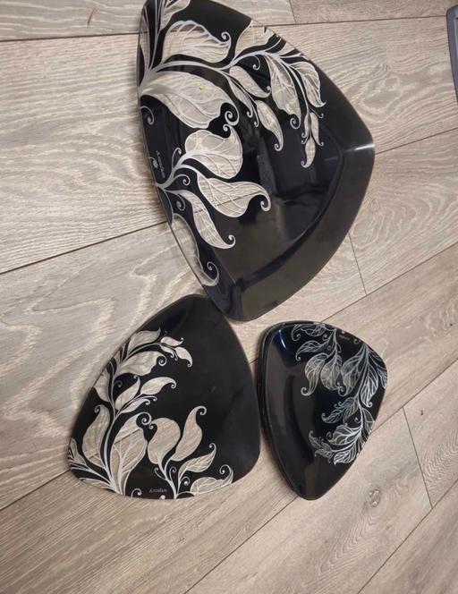 Buy & Sell Cranford Hounslow - Photos for Glass pattern plates