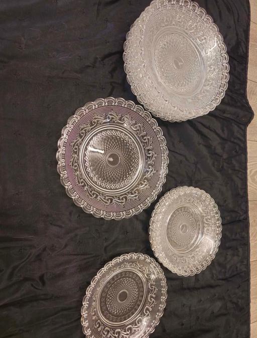 Buy & Sell Cranford Hounslow - Photos for Stunning glass plates