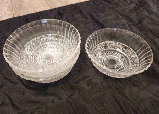 Buy & Sell Cranford Hounslow - Photos for Set of Glass Bowls
