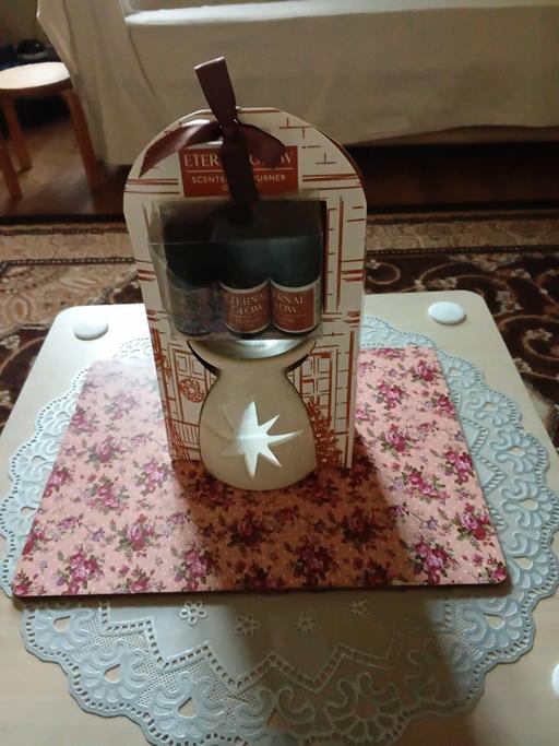 Buy & Sell Wolverhampton City Centre Wolverhampton - Photos for Brand new Eternal Glow scented oil burner.