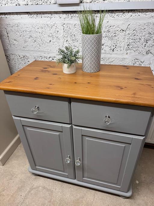 Buy & Sell Hoobrook Wyre Forest - Photos for Pine sideboard 🩶