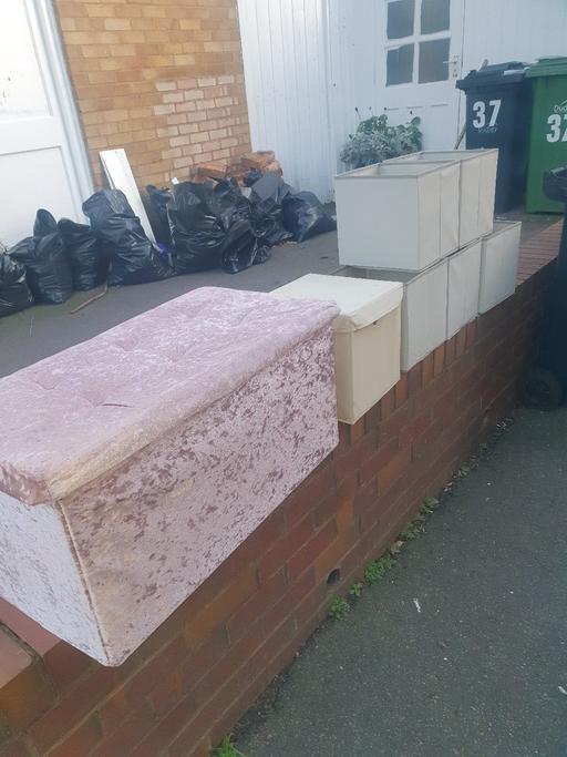 Buy & Sell Gornal Wood Dudley - Photos for Pink Velvet Ottoman & 6 Various Storage Boxes