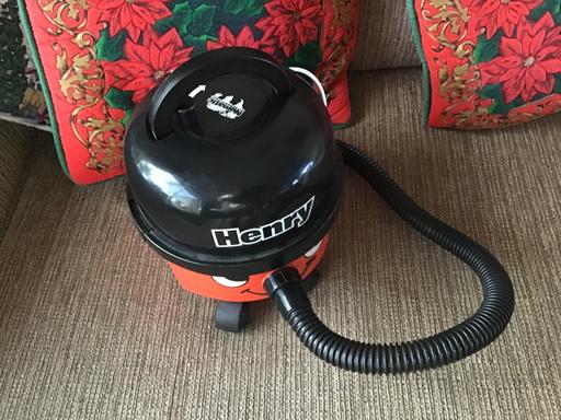 Buy & Sell Essington Wolverhampton - Photos for Toy Henry vacuum cleaner