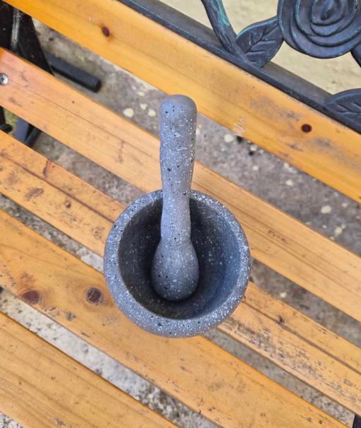Buy & Sell Cranford Hounslow - Photos for Plastic pestle & mortar
