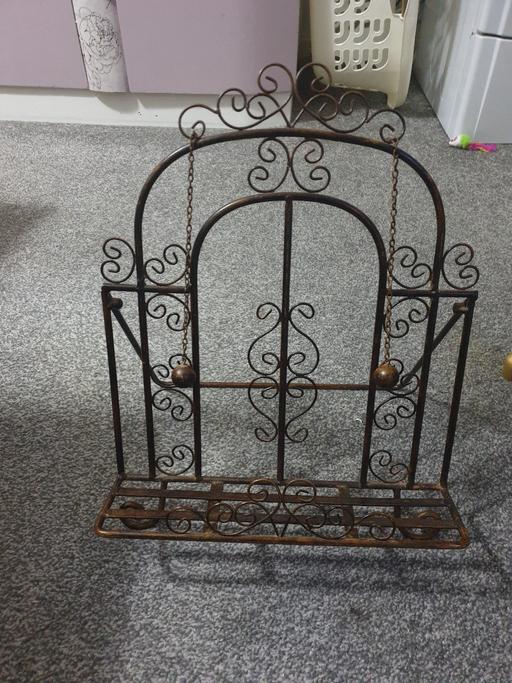 Buy & Sell Birchington Thanet - Photos for metal book holder