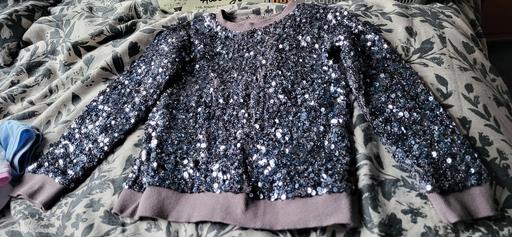 Buy & Sell Radcliffe Bury - Photos for girls jumper age 6