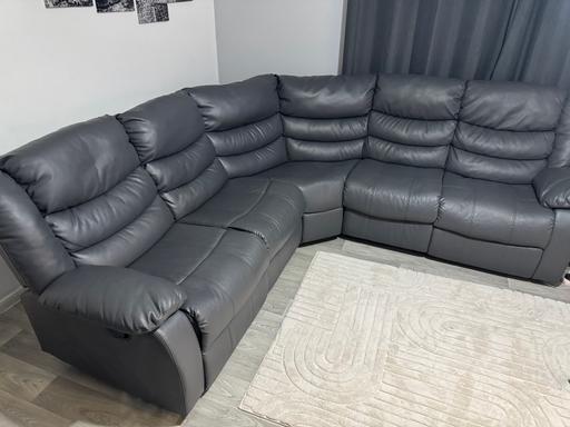 Buy & Sell Colindale North West London - Photos for L shape sofa