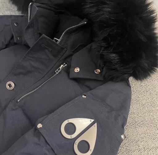 Buy & Sell Bermondsey South East London - Photos for Moose knuckles