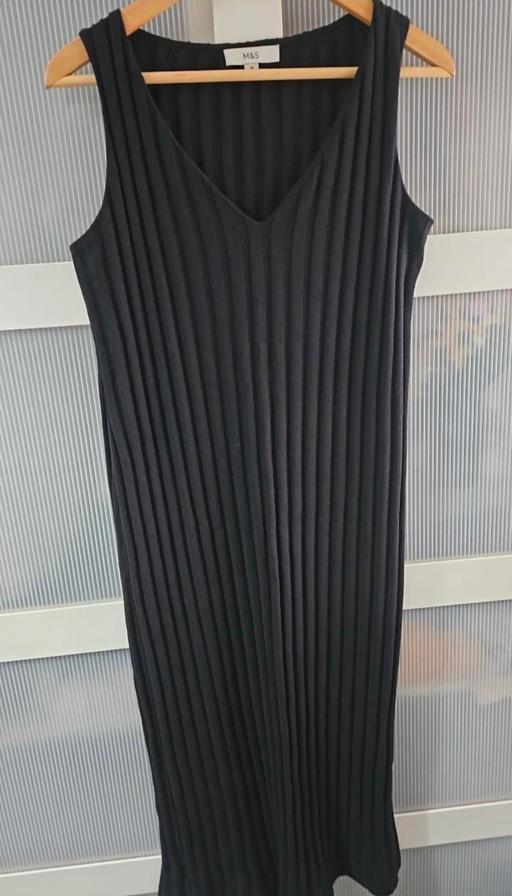 Buy & Sell Weston Point Halton - Photos for Size 12 M&S black dress