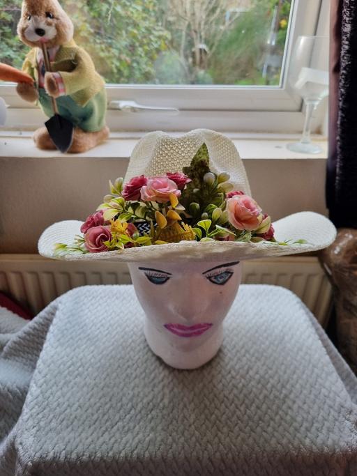 Buy & Sell Biggleswade Central Bedfordshire - Photos for ladies hat
