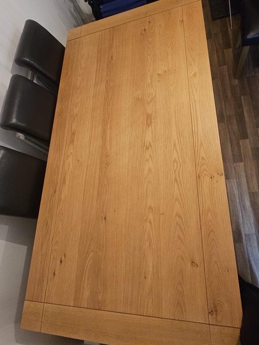 Buy & Sell Maryland East London - Photos for Oak dining table & 6 faux leather chairs