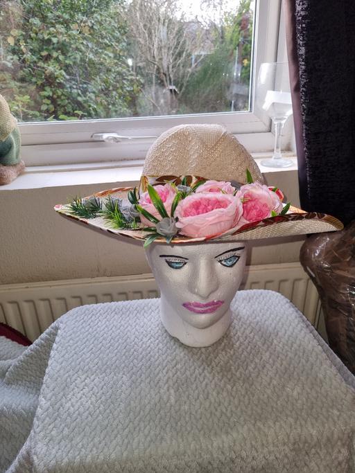 Buy & Sell Biggleswade Central Bedfordshire - Photos for ladies hat