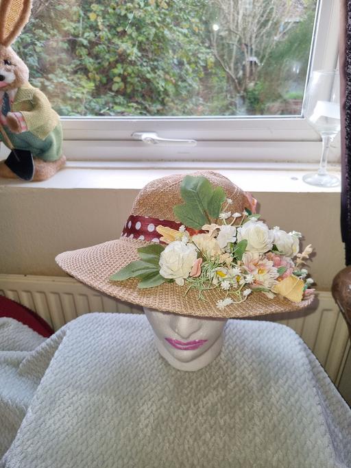 Buy & Sell Biggleswade Central Bedfordshire - Photos for ladies hat