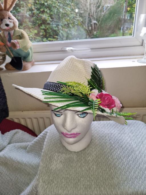 Buy & Sell Biggleswade Central Bedfordshire - Photos for ladies hat