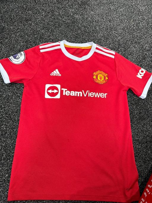 Buy & Sell Blackburn Blackburn with Darwen - Photos for Manchester United football T-shirt