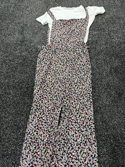 Buy & Sell Blackburn Blackburn with Darwen - Photos for Girls flowery jumpsuit