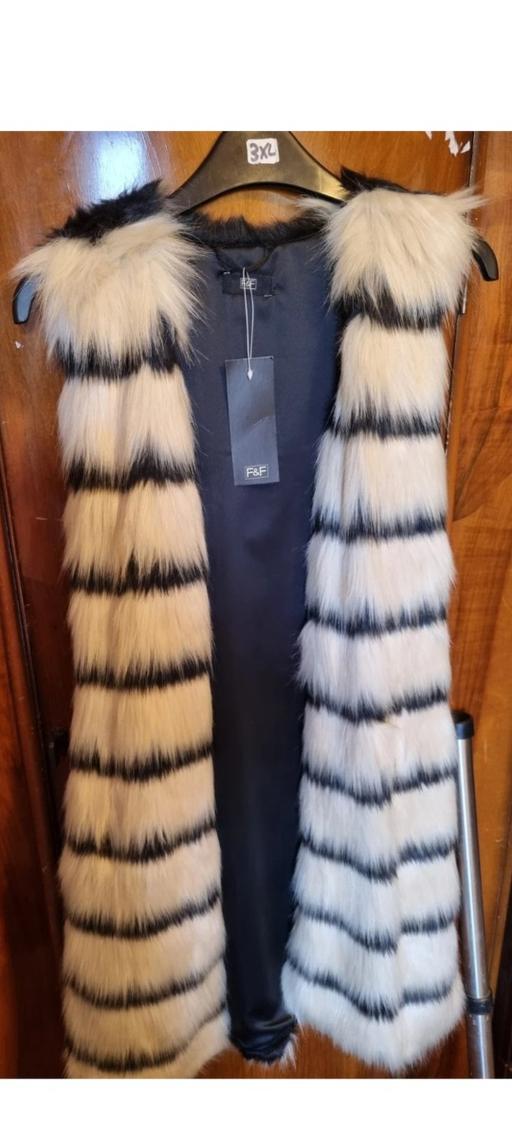 Buy & Sell Biggleswade Central Bedfordshire - Photos for ladies coat