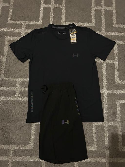 Buy & Sell Saint Andrew`s Hull - Photos for Under Armour Tracksuit