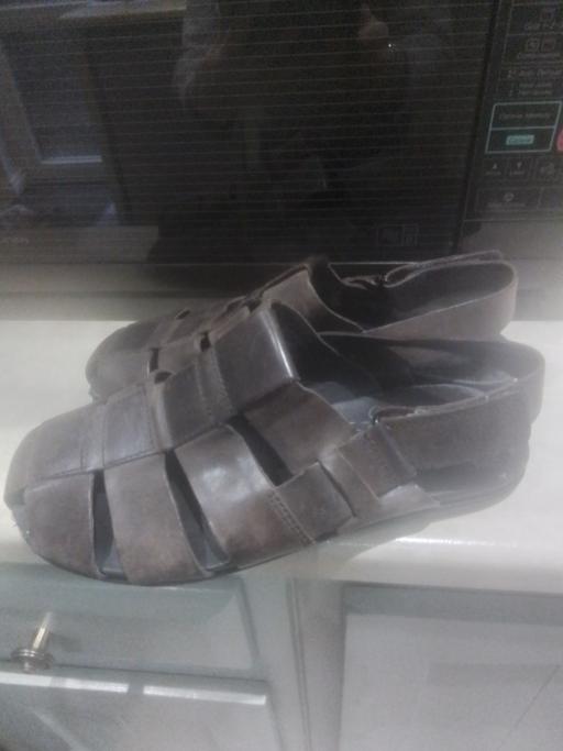 Buy & Sell Streetly Walsall - Photos for MENS CLARKS BROWN LEATHER SANDELS