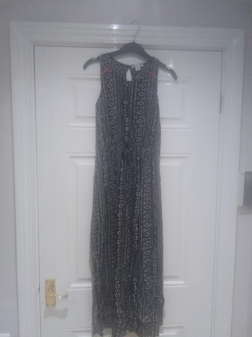 Buy & Sell Streetly Walsall - Photos for GIRLS LONG DRESS