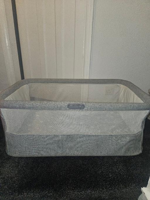 Buy & Sell Hamstead Industrial Estate Birmingham - Photos for Lua Bedside Crib - mamas and papas grey