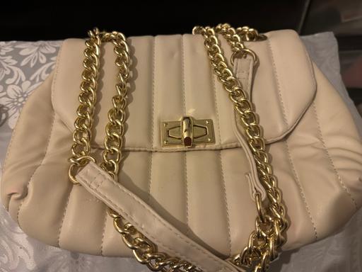 Buy & Sell Horsley Amber Valley - Photos for Cream bag primark