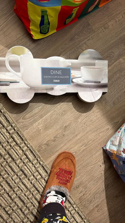 Buy & Sell Whiston Knowsley - Photos for 4 cups and saucers