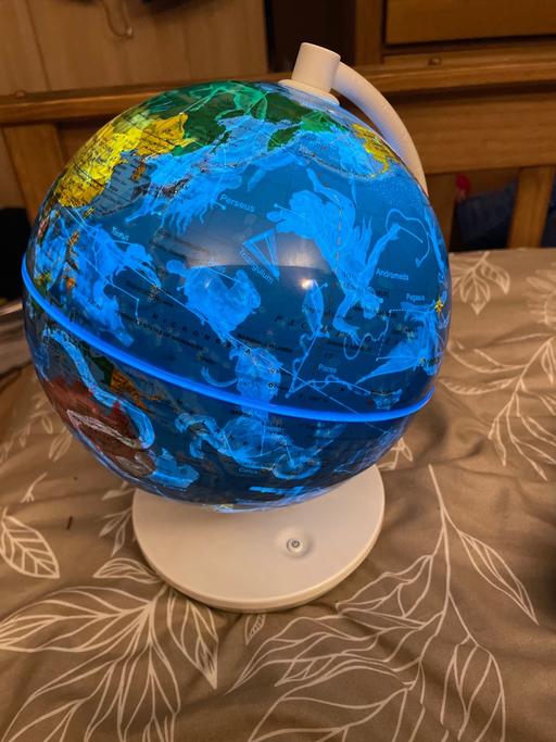 Buy & Sell Rowley Village Sandwell - Photos for Light up globe