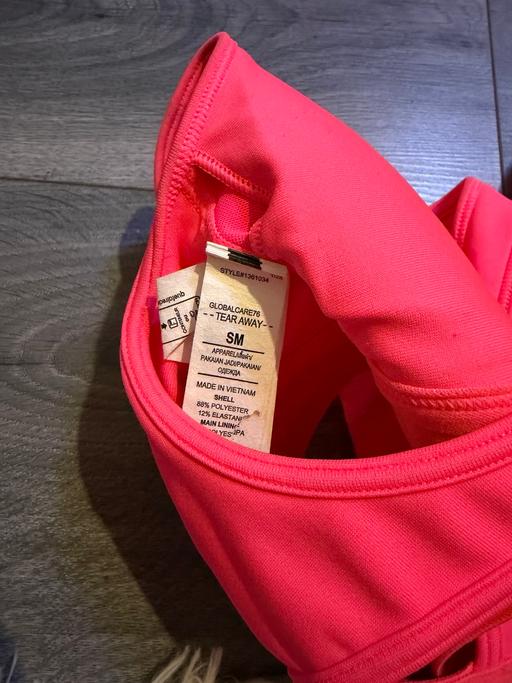 Buy & Sell Bartley Green Birmingham - Photos for pink under armour crop top