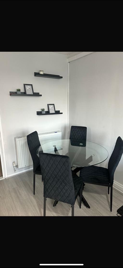 Buy & Sell Birmingham City Centre Birmingham - Photos for Dining table and chairs