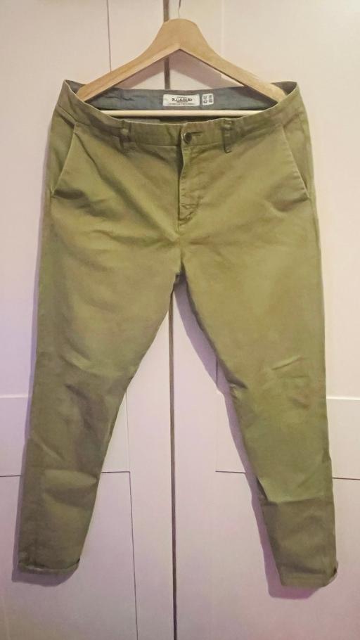 Buy & Sell Highbury North London - Photos for Pull &bear chino (men’s)
