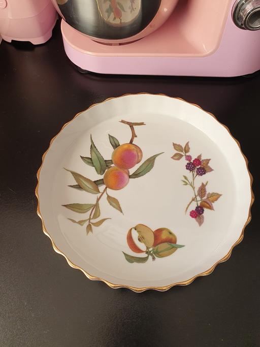 Buy & Sell Upper Gornal Dudley - Photos for royal Worcester flan dish