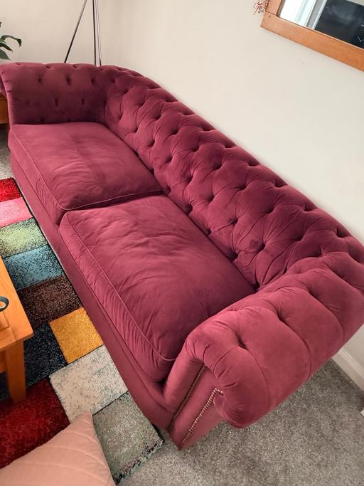 Buy & Sell Chelmsford Essex - Photos for Sofa burgundy Chesterfield style vgc