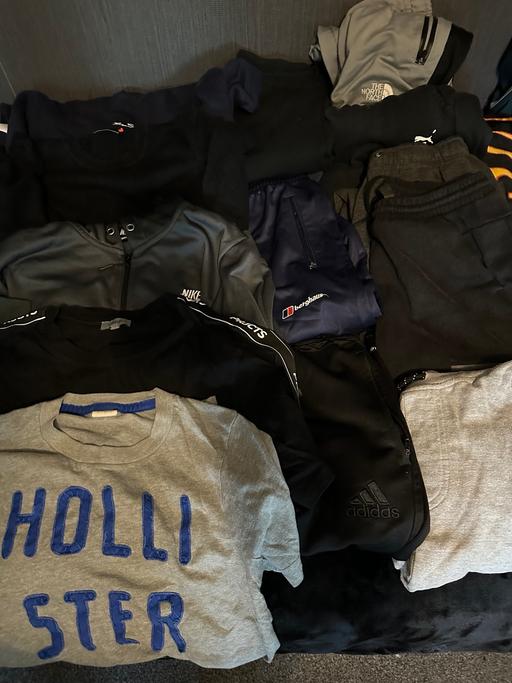 Buy & Sell Pudsey Leeds - Photos for male clothing bundle T-shirts Hoodies joggers