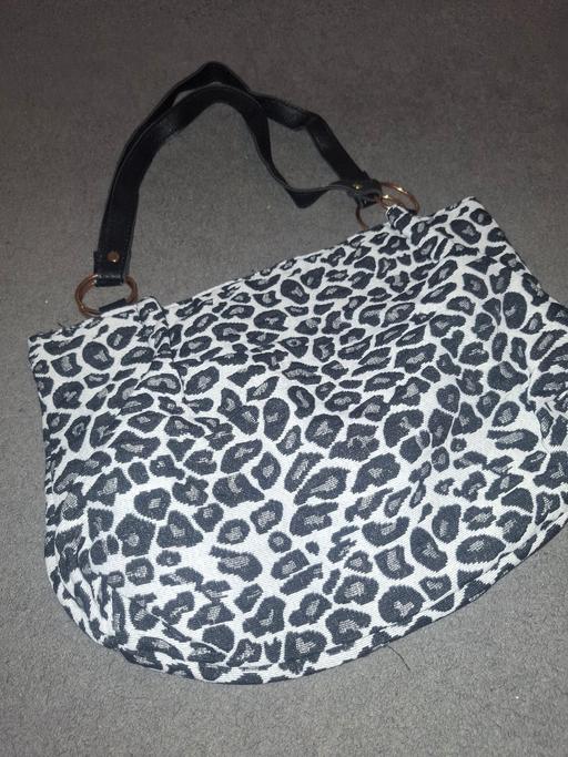 Buy & Sell Dodworth Barnsley - Photos for ladies bag