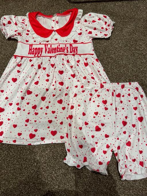 Buy & Sell New Eltham South East London - Photos for Beautiful girls valentine pyjamas 8-9 years