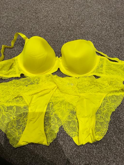 Buy & Sell New Eltham South East London - Photos for Brand new bra and knickers 38DD/ 14