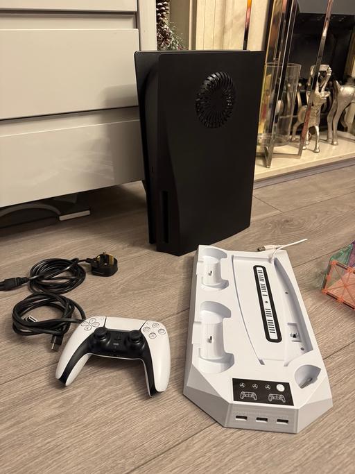 Buy & Sell Willenhall Walsall - Photos for PS5 DISC EDITION Playstation 5