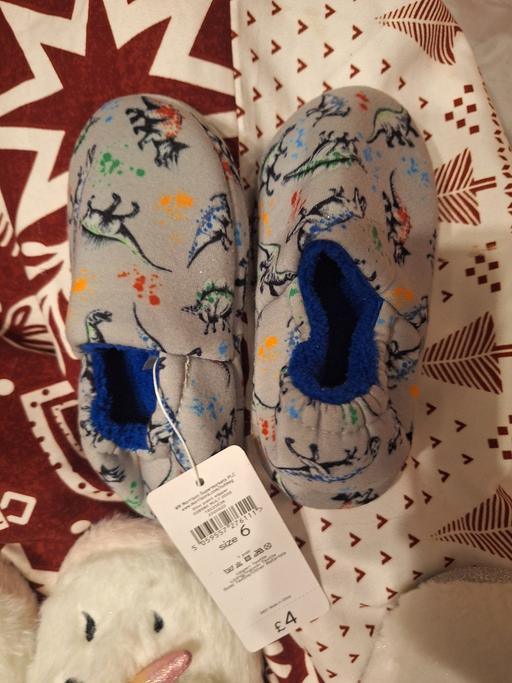 Buy & Sell Hill Top Sandwell - Photos for boys slippers